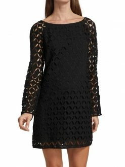 Tryst Kynlee Eyelet Dress