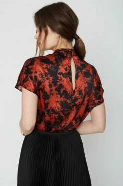 Caballero Lola Top | Floral Burst New Arrivals!